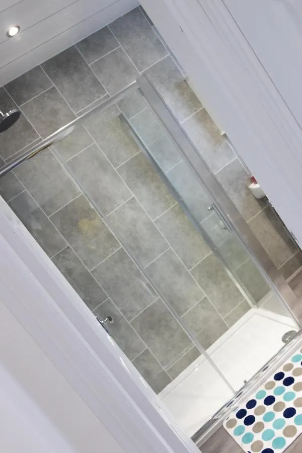 Vion Apartment - Farquhar Aberdeen